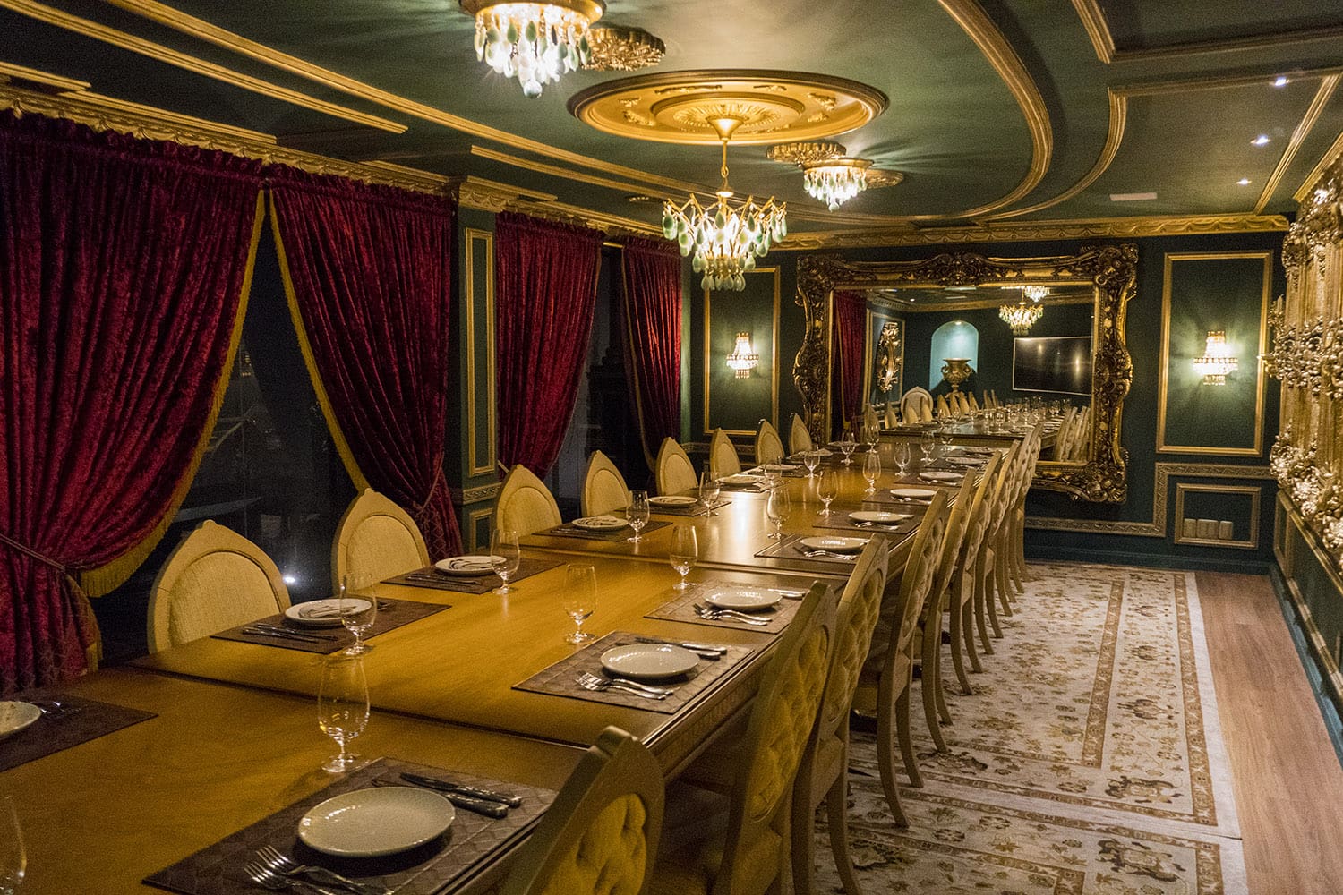 Restaurantes em Gramado - George III