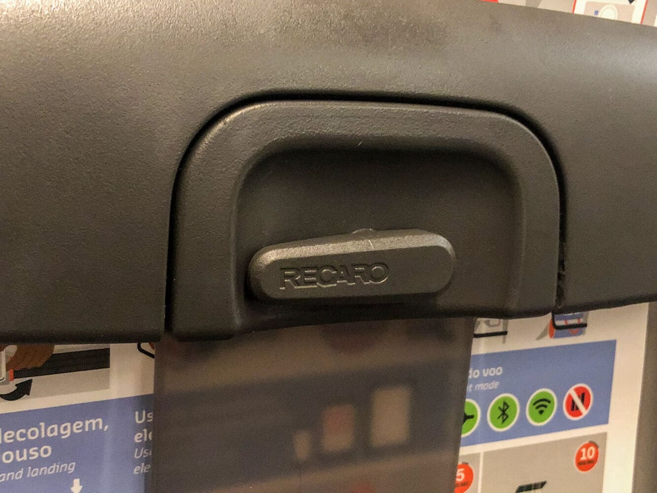 GOL Premium Economy - Recaro