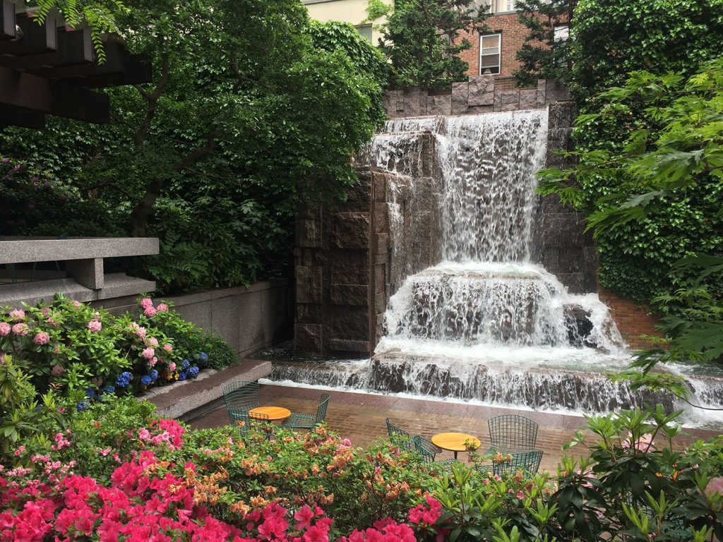 Passeios alternativos de Nova York: Greenacre Park