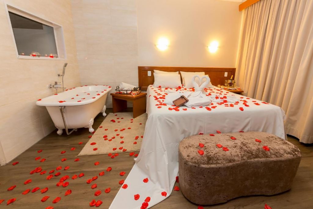 Conheça hotéis parceiros da Coobrastur em Campos do Jordão nacional inn 02