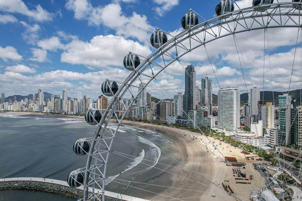 O que fazer em Balneário Camboriú fg big wheel 03