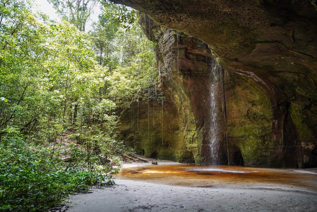 O que fazer em Manaus e Presidente Figueiredo gruta da judeia