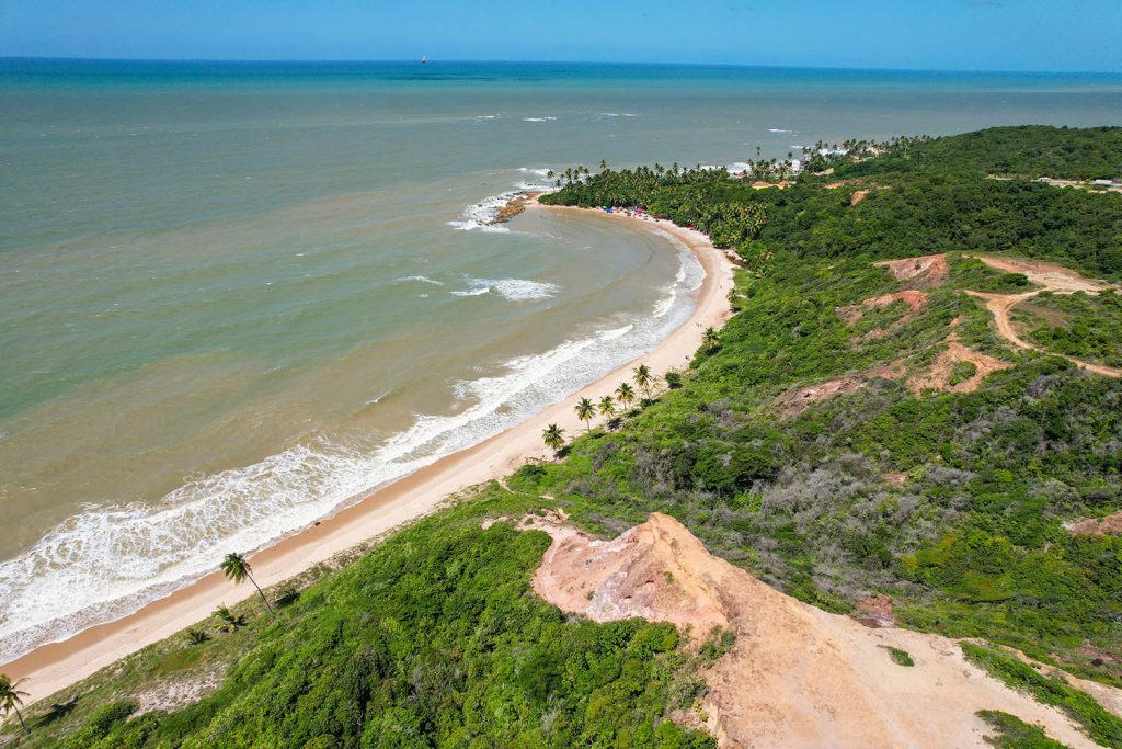 Mirante Dedo de Deus e a Praia de Coqueirinho (Foto: Andy Spinelli)