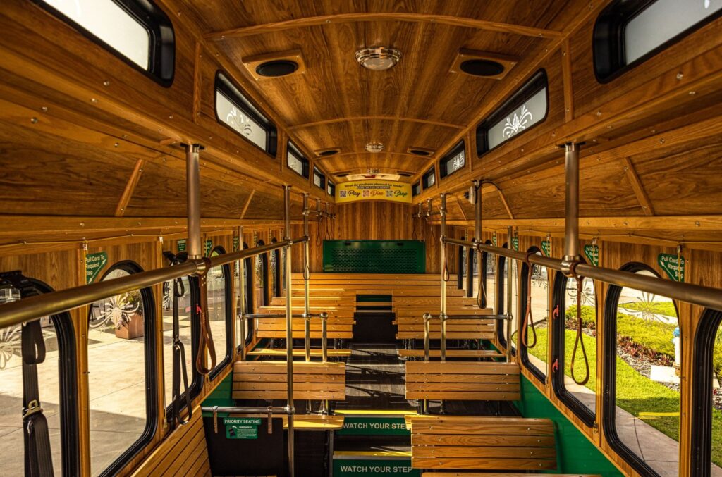 parte interna de um trem