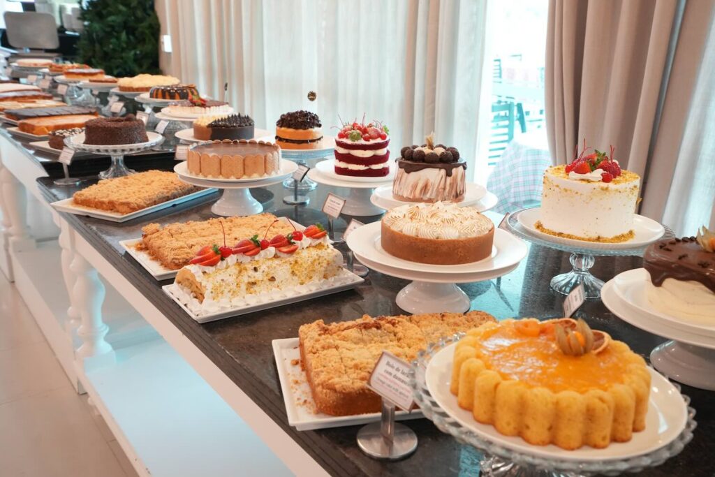 diversos blolos expostos