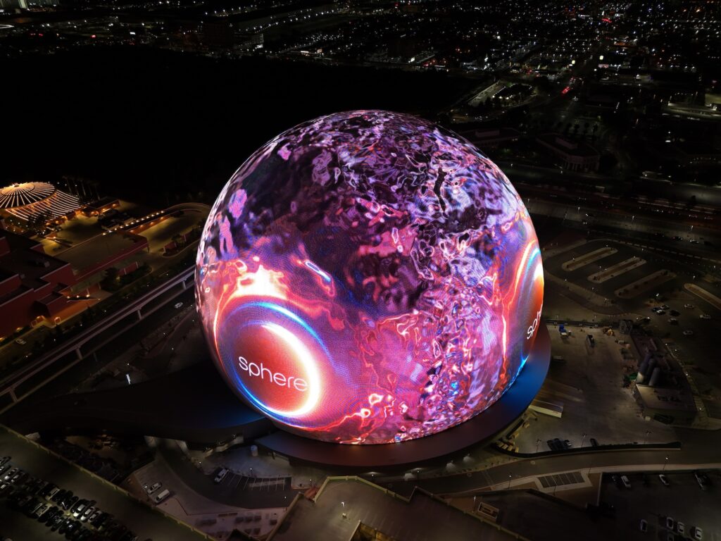 Bola iluminada com milhares de luzes de led em Las Vegas