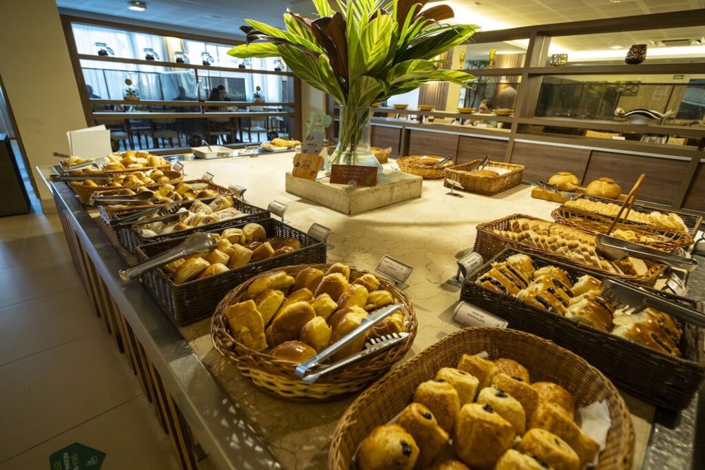 Qual o Melhor Resort para Passar as Férias de Julho no Brasil? rioquente13