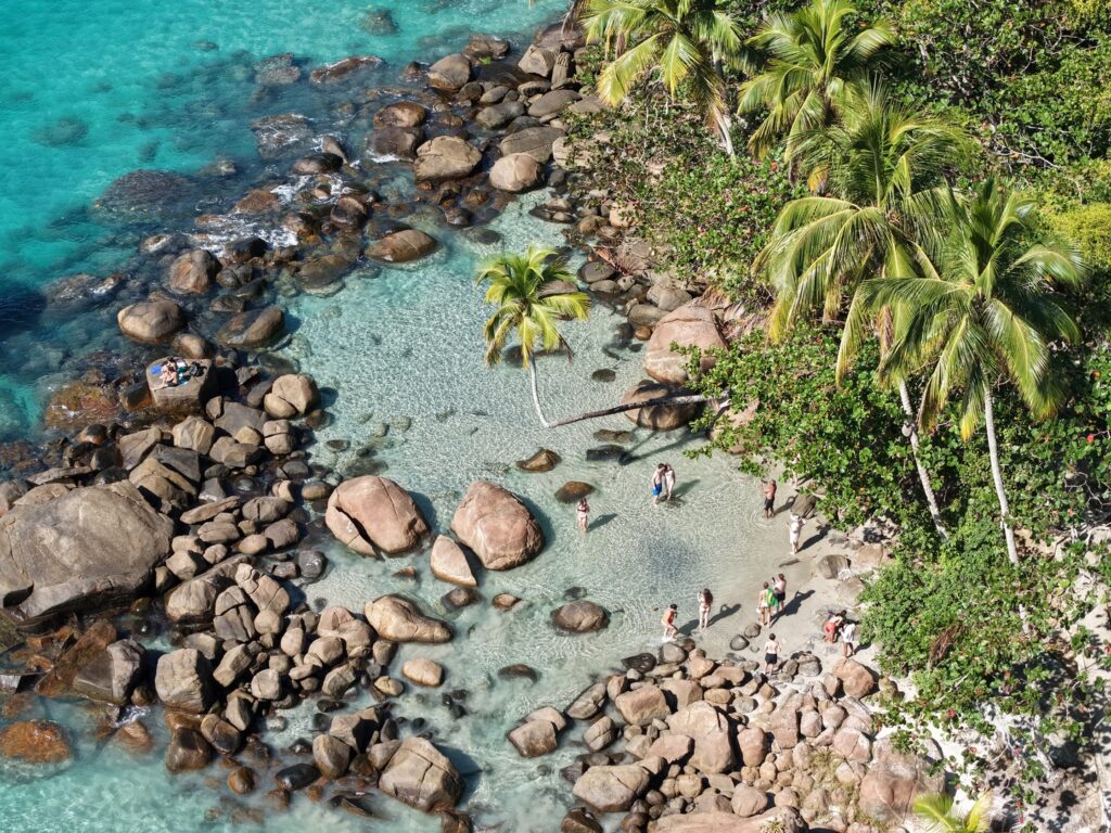 Angra dos Reis e Ilha Grande: Roadtrip - Parte 3 praia do aventureiro02