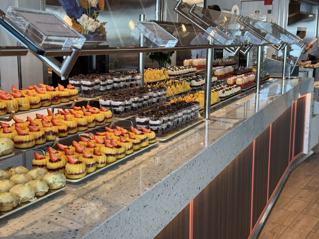 Tudo sobre o Star of The Seas: o mais novo maior navio de cruzeiro do mundo com 20 toboáguas IMG 3824