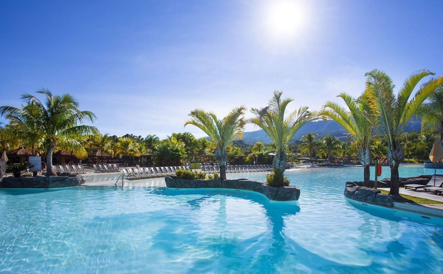 Tudo o que você precisa saber sobre o Refúgio Grand Premium: 3 motivos para se hospedar praia do serrado